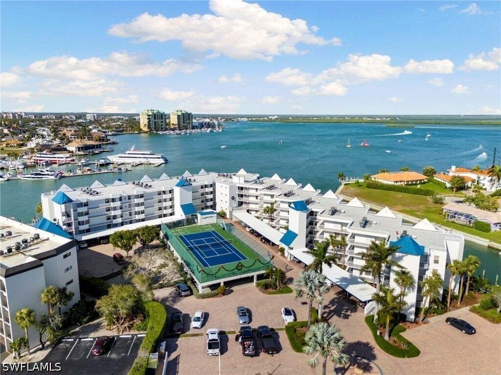 Condo in Marco Island, Florida, United States 1 - 19062258