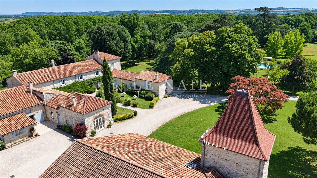 Estate in Fieux, Nouvelle-Aquitaine, France 1 - 19064475
