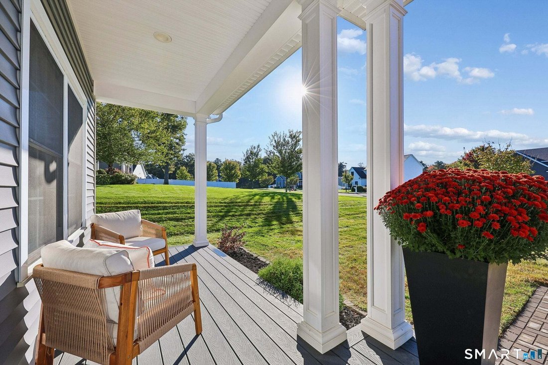 House in Southington, Connecticut, United States 2 - 19065343