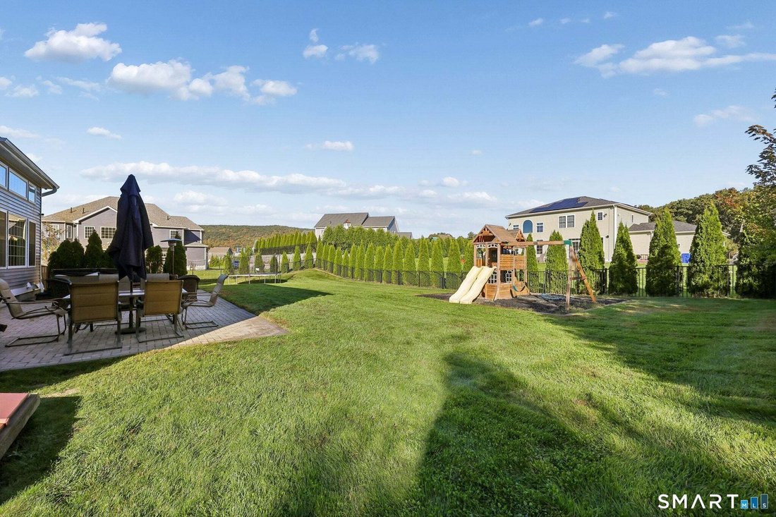 House in Southington, Connecticut, United States 4 - 19065343