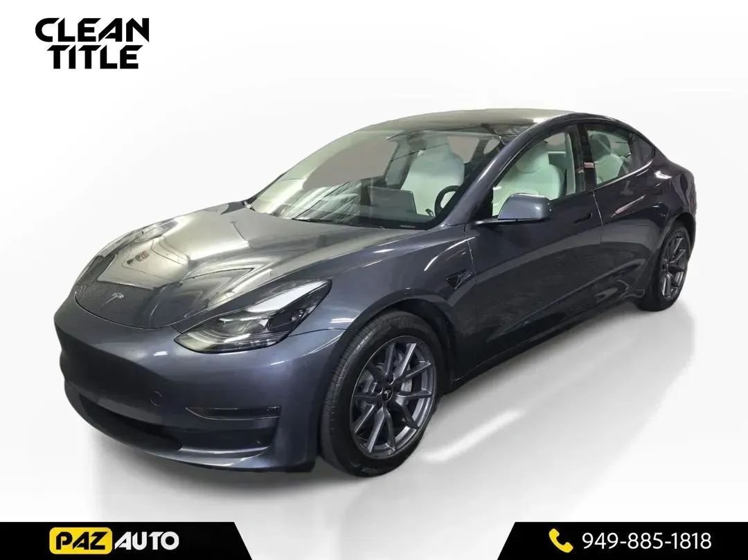 Sedan in Laguna Hills, CA, United States 1 - 19058333