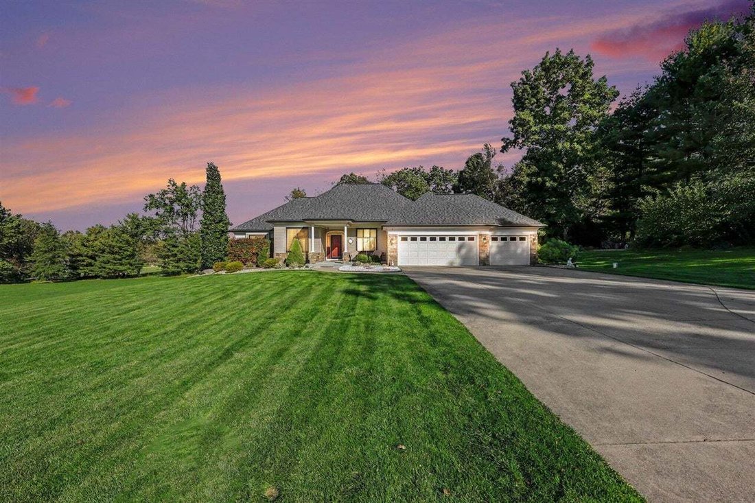 House in Jackson, Michigan, United States 1 - 19063372
