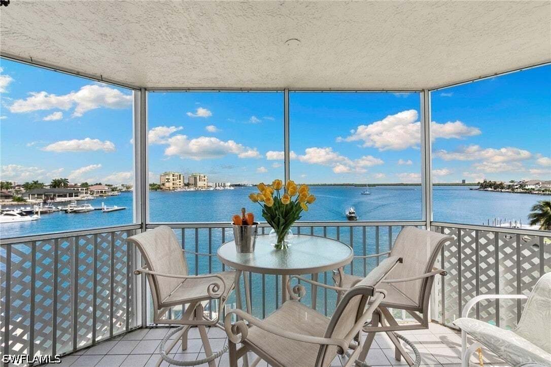 Condo in Marco Island, Florida, United States 2 - 19062258