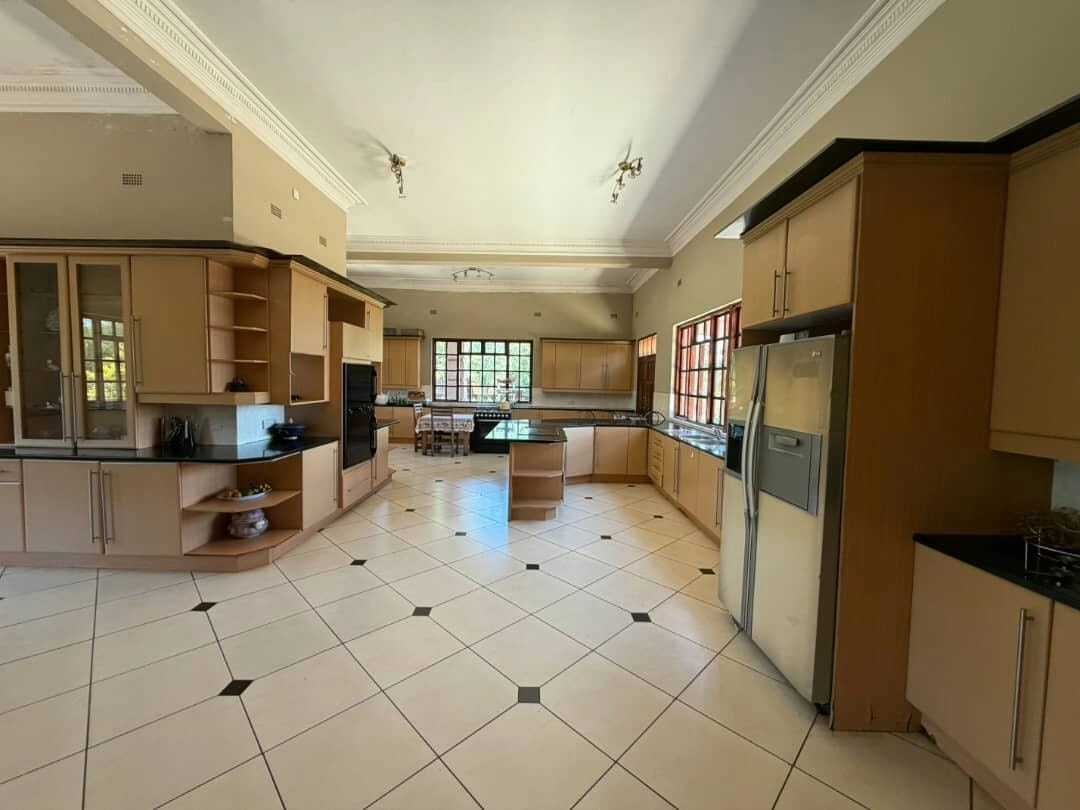 Casa en Harare, Harare Province, Zimbabue 4 - 19061363