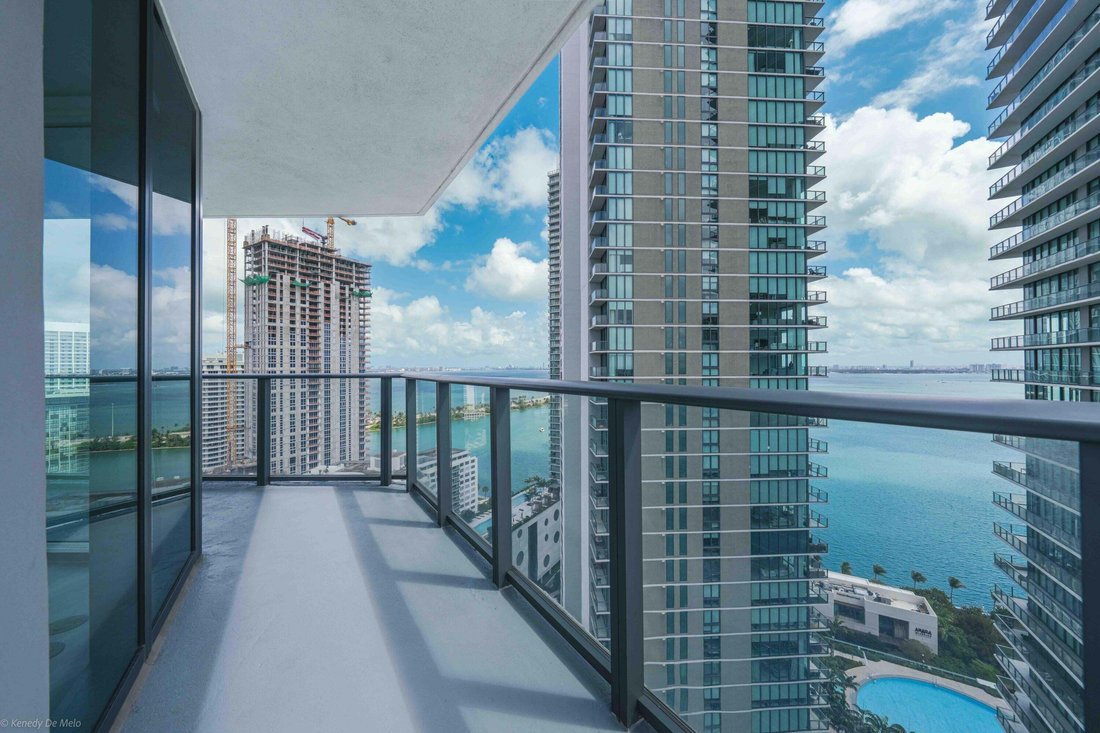 Appartement à Miami, Floride, États-Unis 3 - 19063732