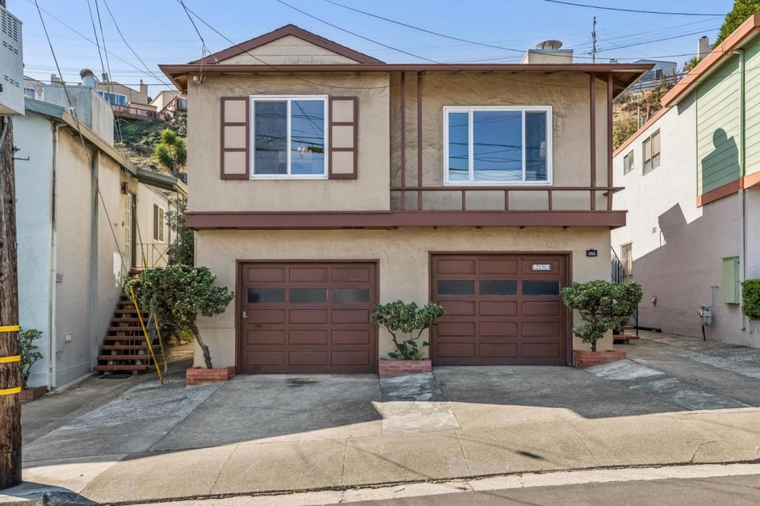 Casa en Colma, California, Estados Unidos 1 - 19062596