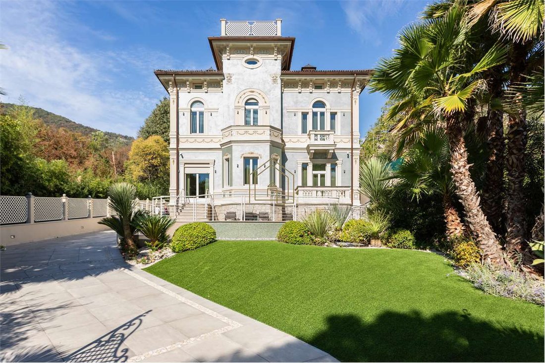 Villa à Gardone Riviera, Lombardie, Italie 1 - 19062736