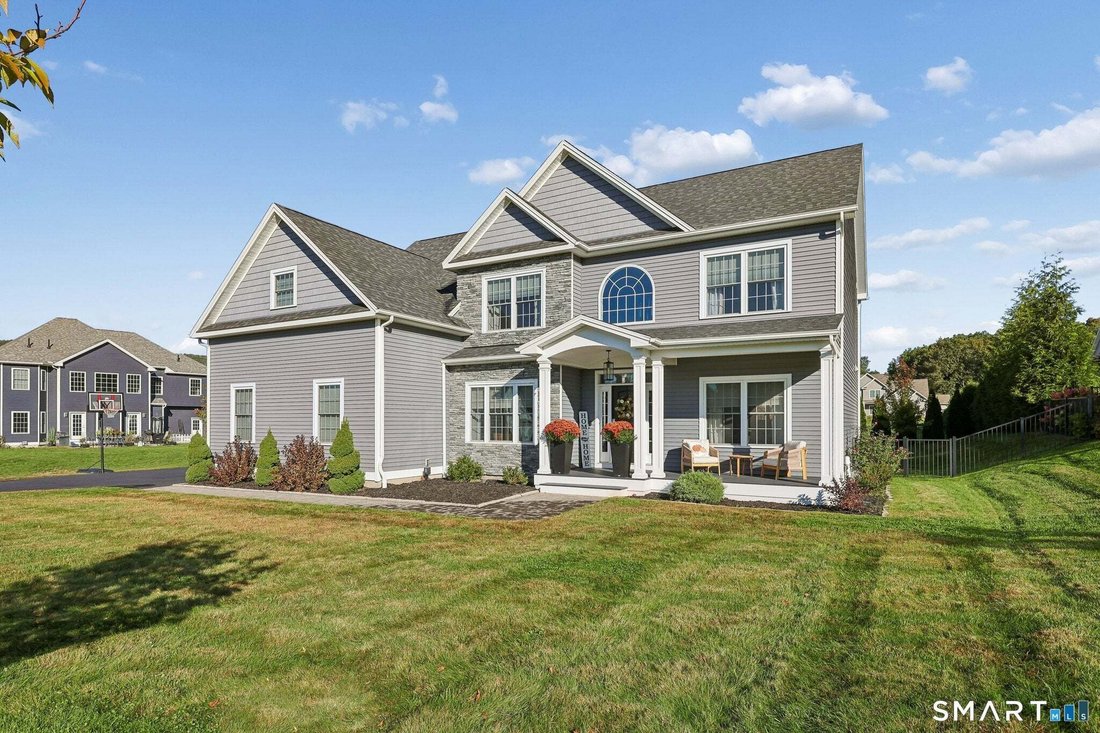 House in Southington, Connecticut, United States 1 - 19065343
