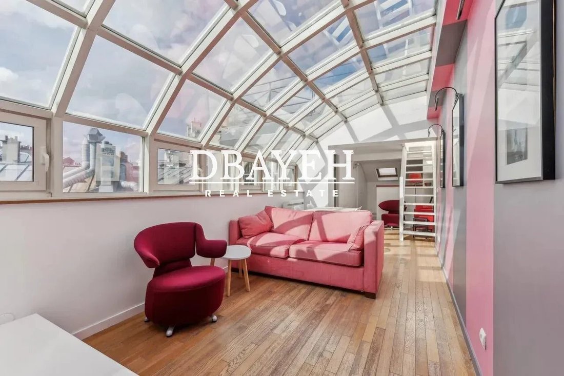 Apartment in Saint Philippe du Roule, Paris 8e Arrondissement, Paris 2 - 19062857