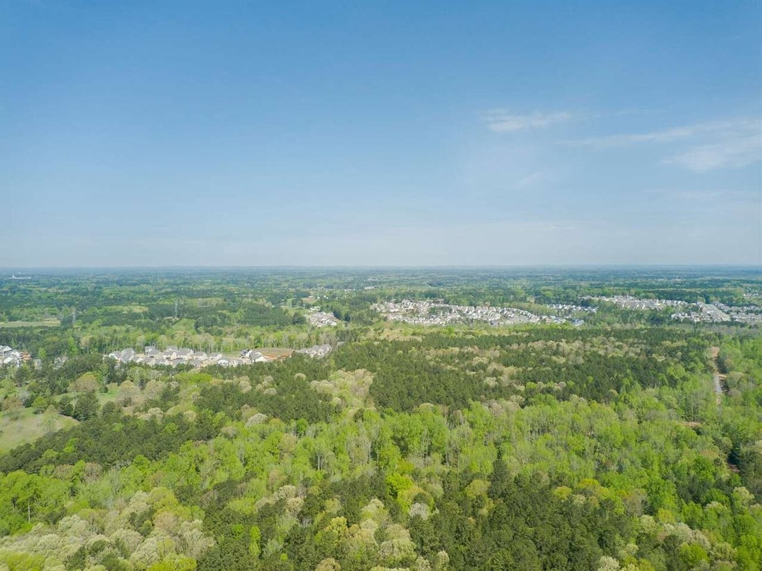 Land in Raleigh, North Carolina, United States 2 - 19065875