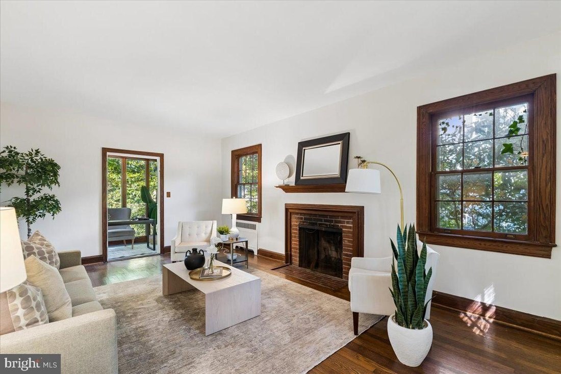 Casa a Chevy Chase, Maryland, Stati Uniti 3 - 19065843