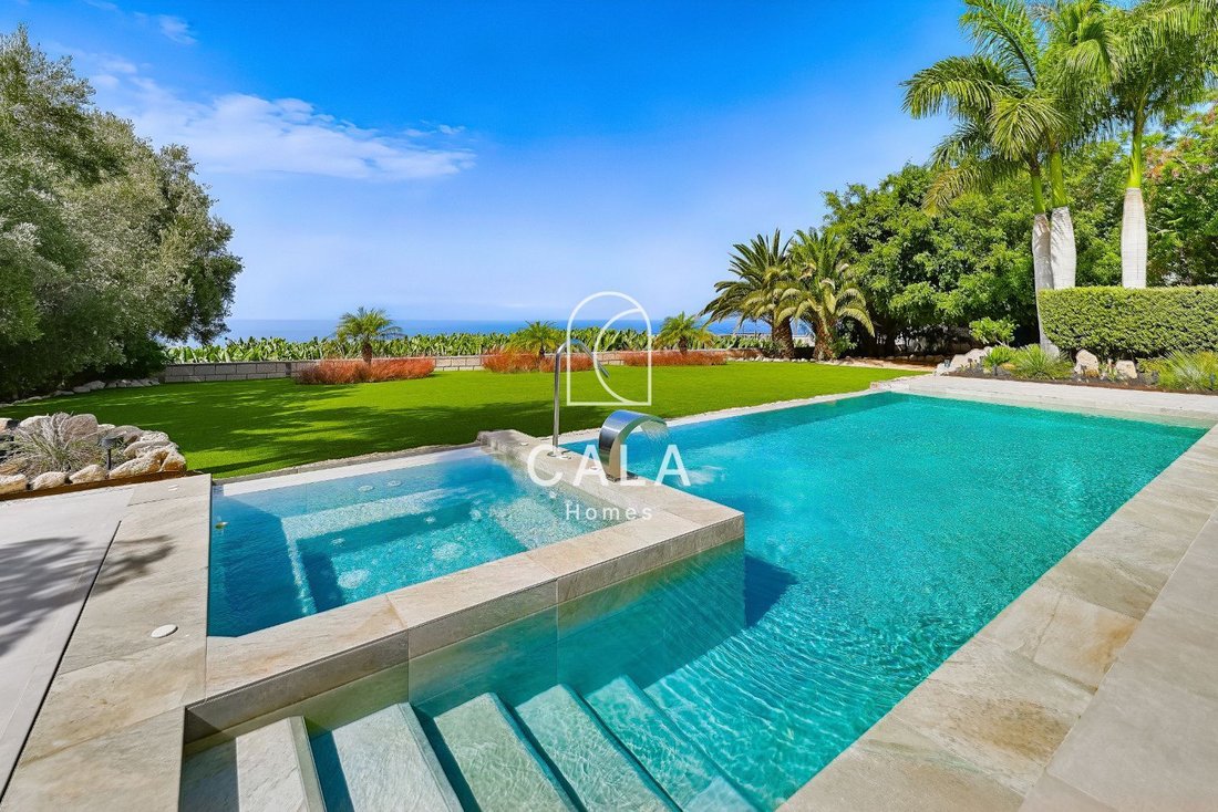Villa in Adeje, Canary Islands, Spain 4 - 19059228