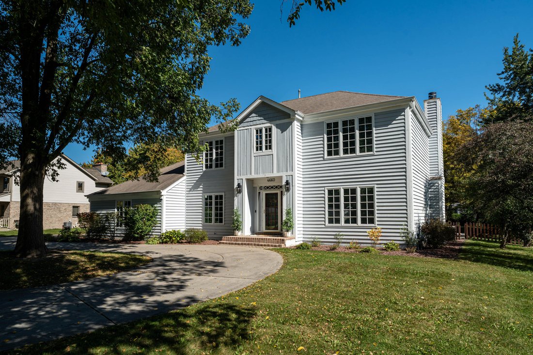 House in Brookfield, Wisconsin, United States 2 - 19061069