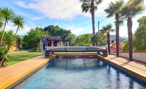 Villa à Ganteaume, Aubagne, France 1