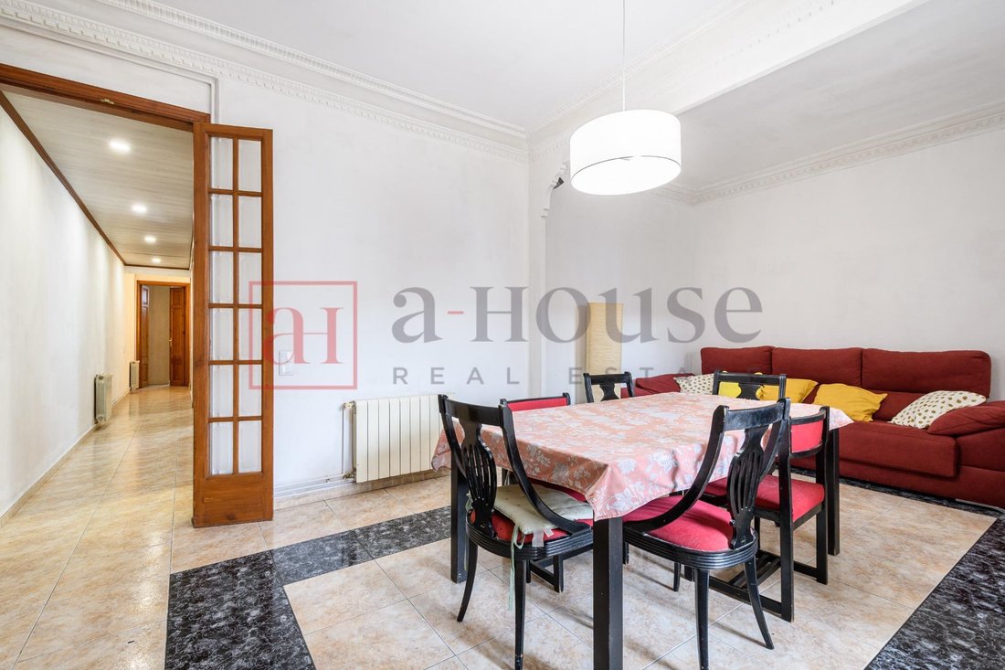 Appartamento a Eixample, Barcellona, Spagna 2 - 19063340