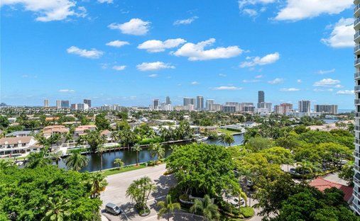 Eigentumswohnung in Aventura, Florida, Vereinigte Staaten 1