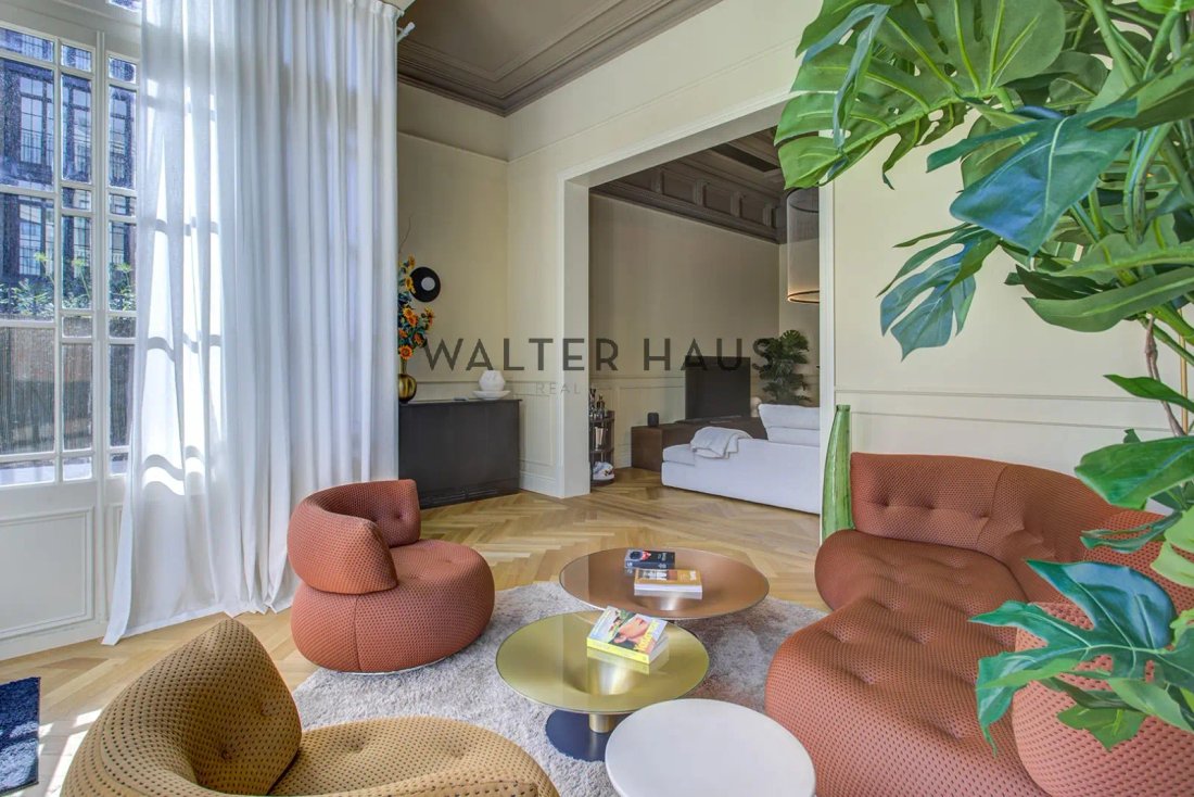 Apartamento en Eixample, Barcelona, España 5 - 19060769