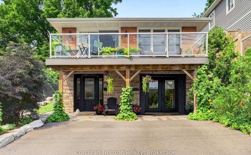 Casa a Hamilton, Ontario, Canada 1