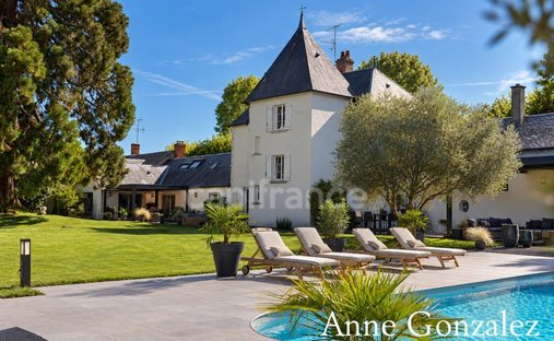 Haus in Le Bourg, Saint-Jean-le-Blanc, Frankreich 1