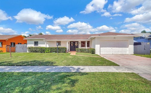 Maison à Miami Gardens, Floride, États-Unis 1