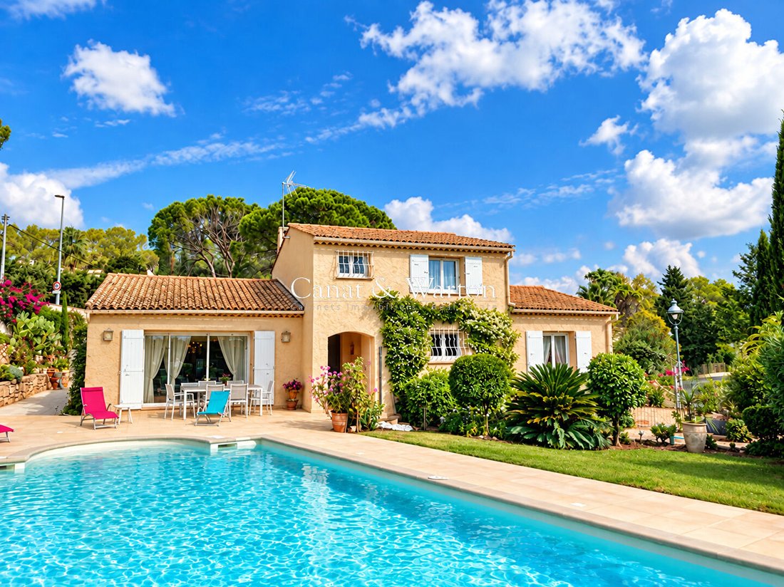 Villa in Estérel Plage-Logis de l'Aspé-Péguière, Saint-Raphaël, France 1 - 19064578