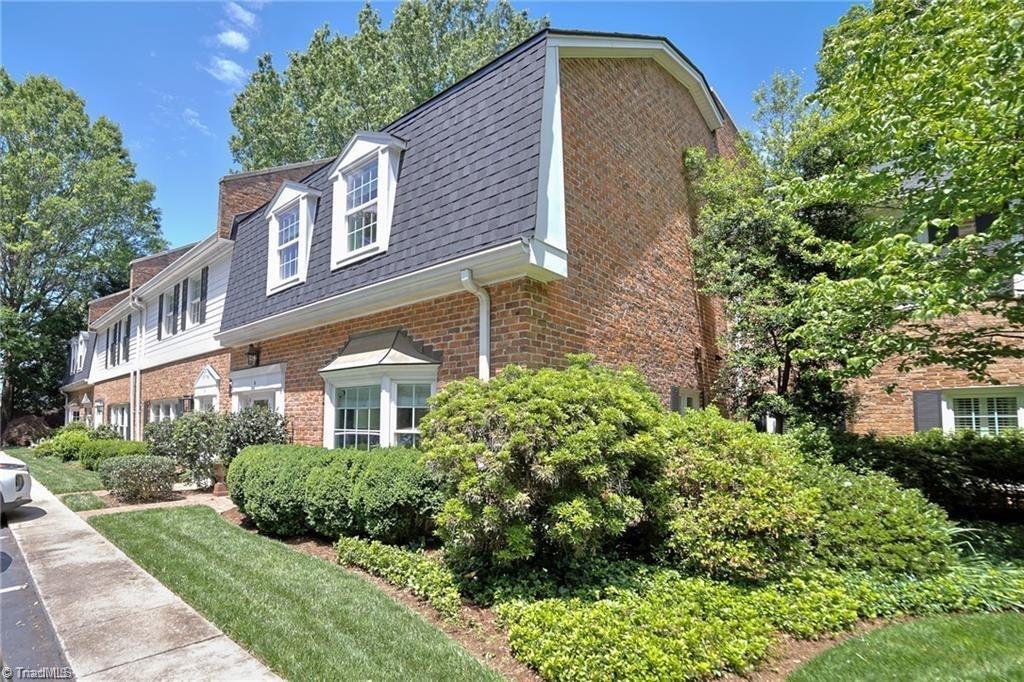 Condo in Greensboro, North Carolina, United States 2 - 19063066