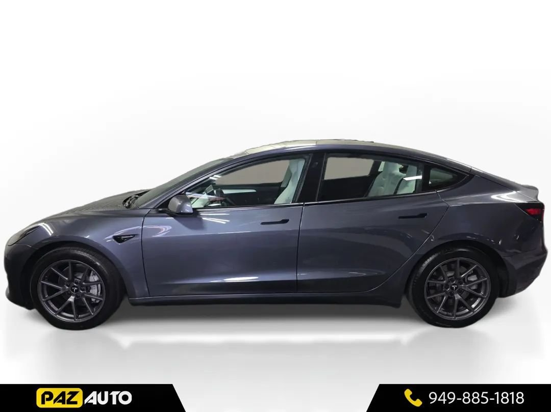 Sedan in Laguna Hills, CA, United States 2 - 19058333