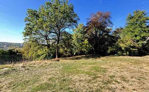 Land in La Jonchère-Les Sablons, La Celle-Saint-Cloud, Frankreich 1