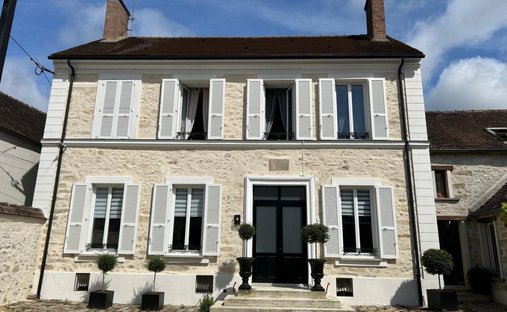 Casa en Fontainebleau, Isla de Francia, Francia 1