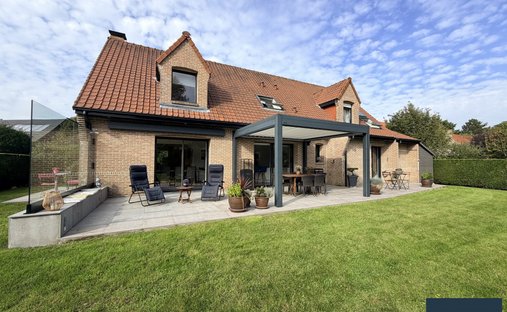 House in Teteghem, Teteghem-Coudekerque-Village, France 1
