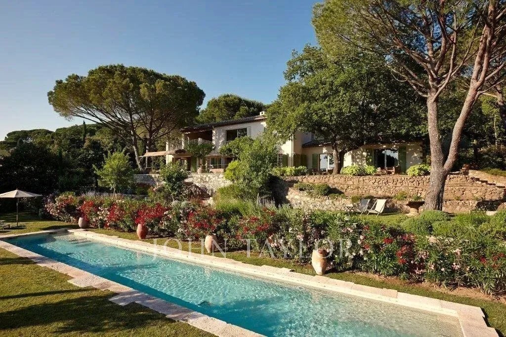 Villa in Grimaud, Provence-Alpes-Côte d'Azur, Frankreich 1 - 13062589
