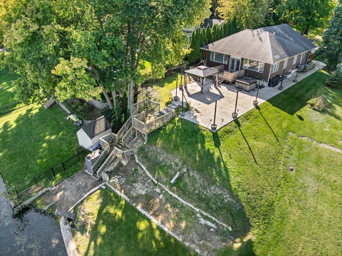 House in Antioch, Illinois, United States 1 - 19063322