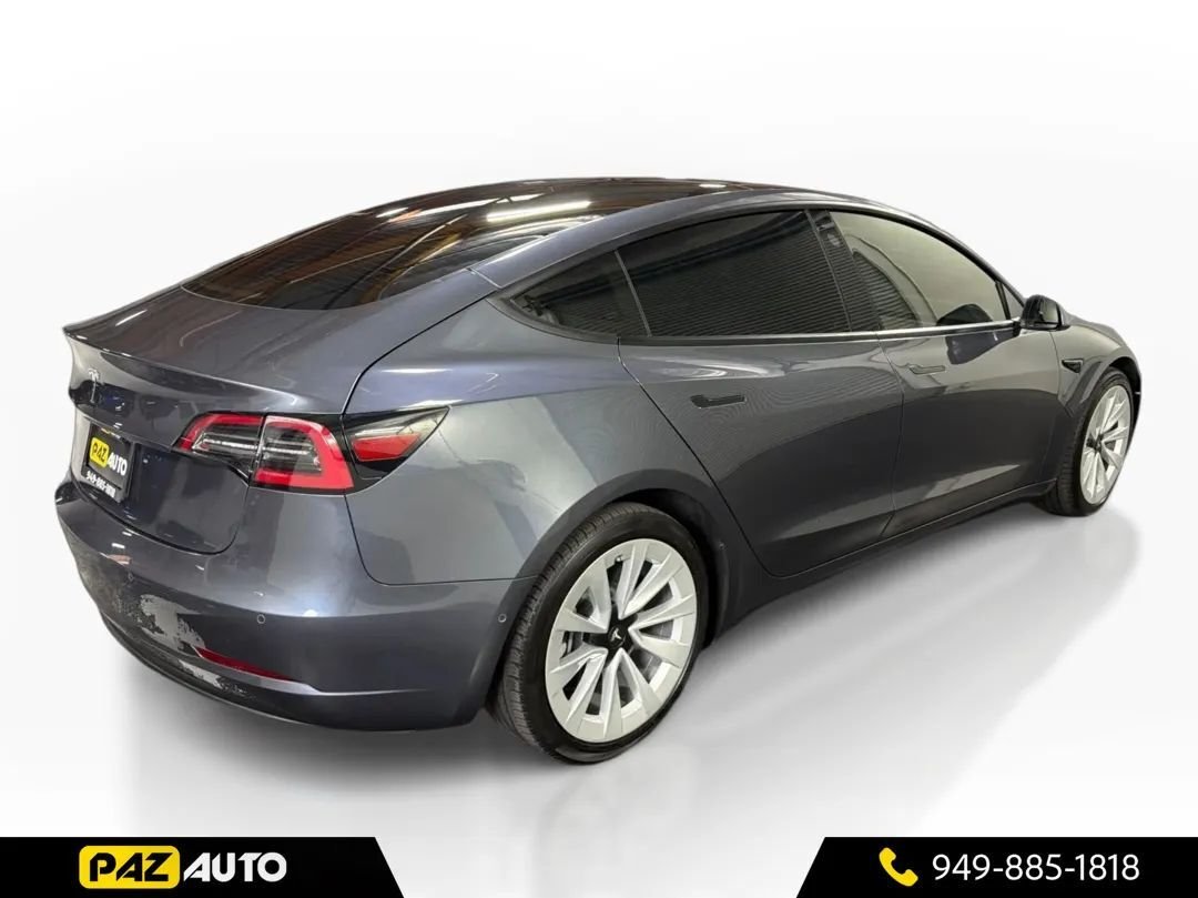 Sedan in Laguna Hills, CA, United States 5 - 19064625