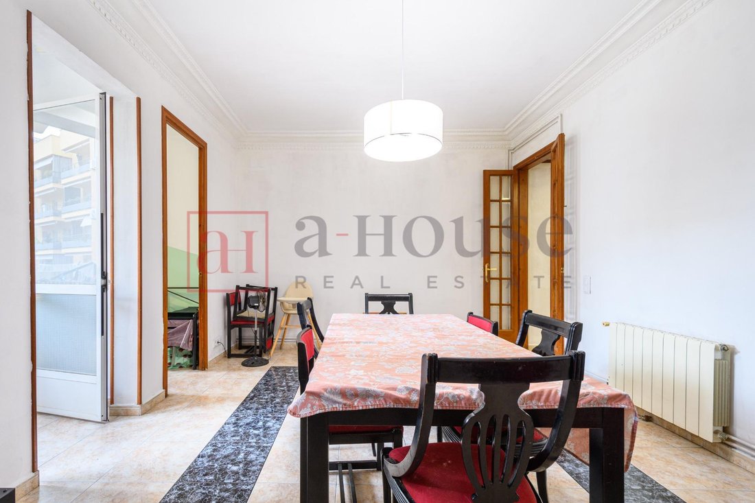 Appartamento a Eixample, Barcellona, Spagna 4 - 19063340