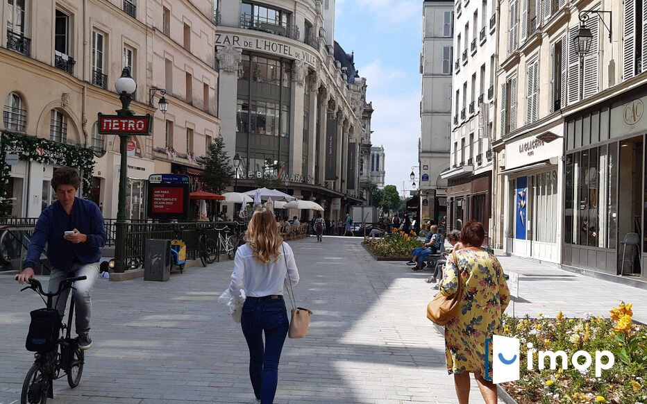 Apartment in Saint Merri, Paris 4e Arrondissement, Paris 1 - 19064144