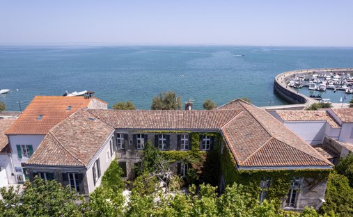 Condominio a La Flotte, Nuova Aquitania, Francia 1
