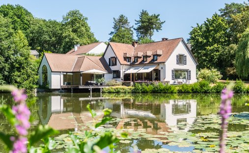 Villa in Lasne, Wallonia, Belgium 1
