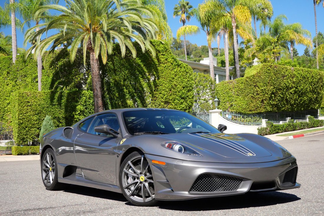 Coupe in West Hollywood, CA, United States 4 - 19061339