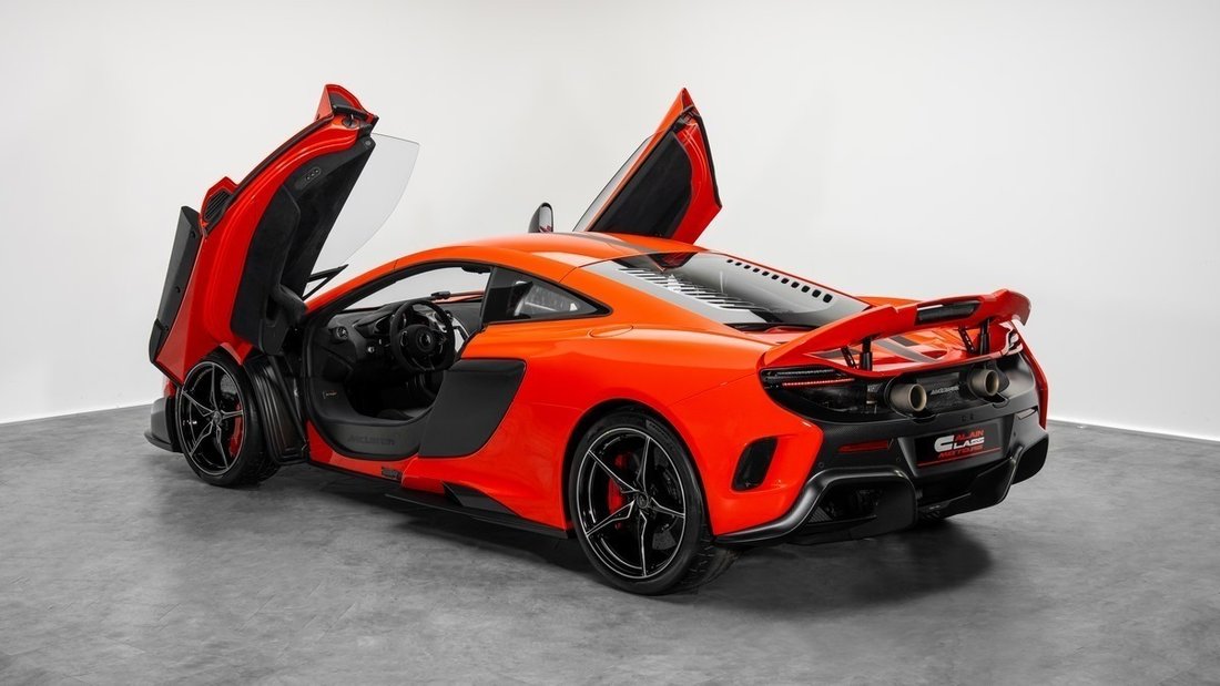 Coupe in Dubai, United Arab Emirates 2 - 19066982