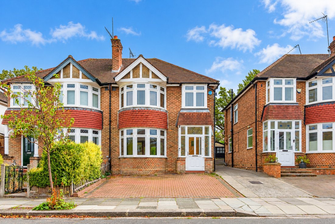 Haus in Ealing (London Borough of Ealing), London Borough of Ealing, England 1 - 19057462