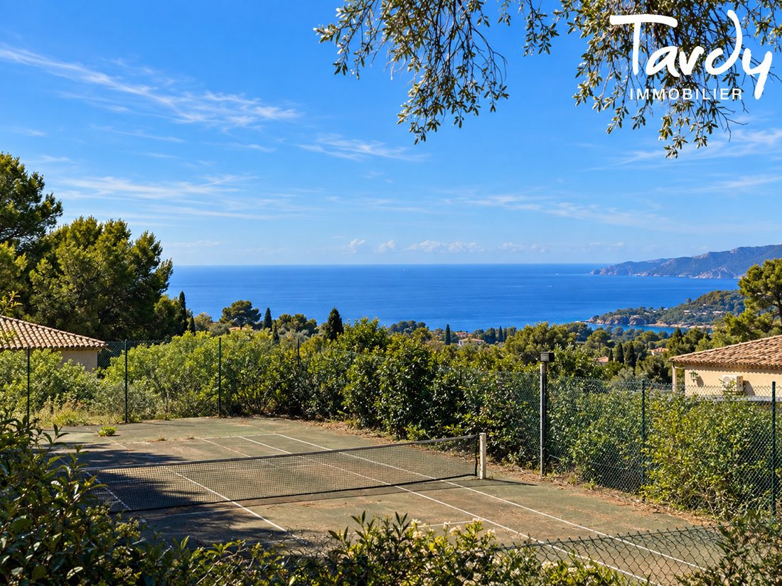 Villa en La Cadière-d'Azur, Provenza-Alpes-Costa Azul, Francia 3 - 19067002
