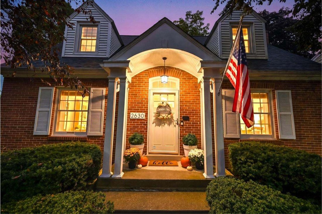 House in Wauwatosa, Wisconsin, United States 3 - 19066078