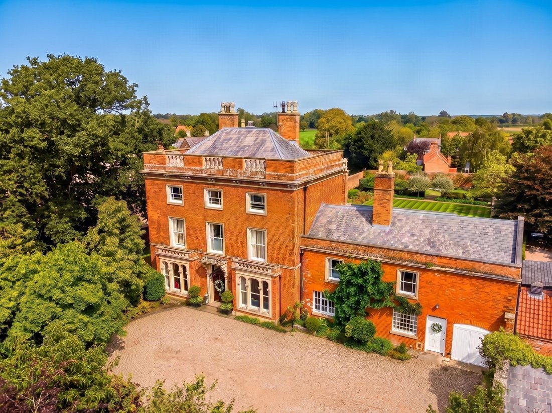 House in Nottinghamshire, England 1 - 19057436