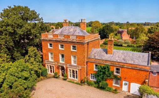 House in Nottinghamshire, England 1