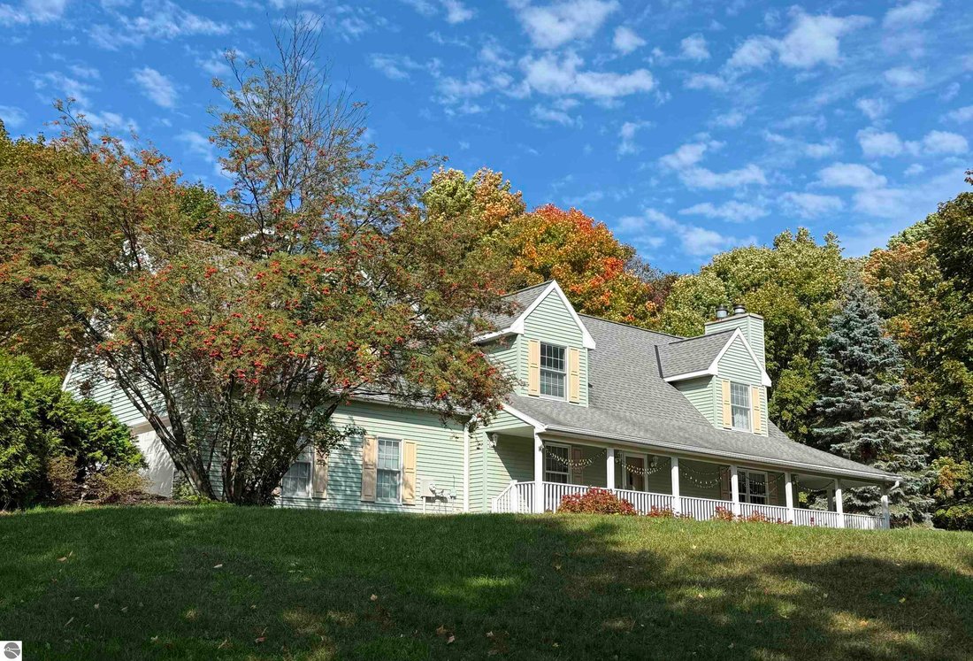 House in Garfield Township, Michigan, United States 1 - 19061841