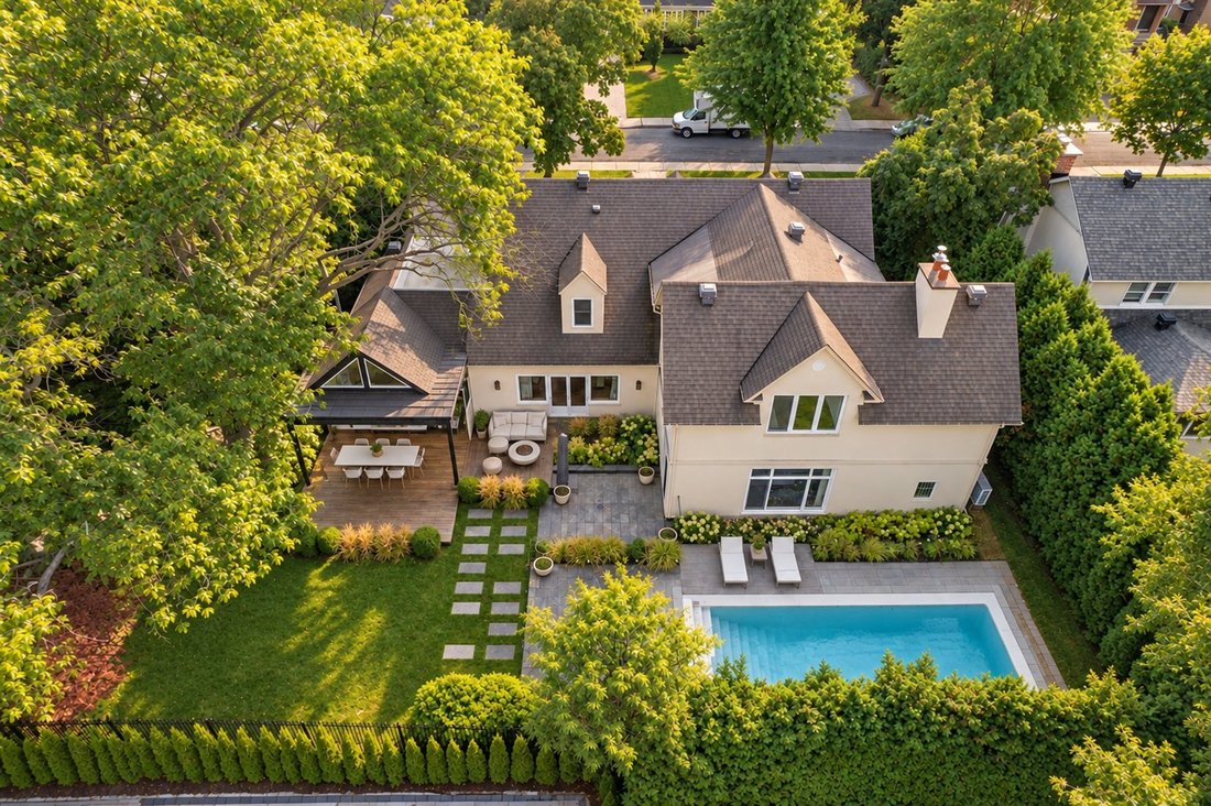 Haus in Mont-Royal, Québec, Kanada 1 - 19066888