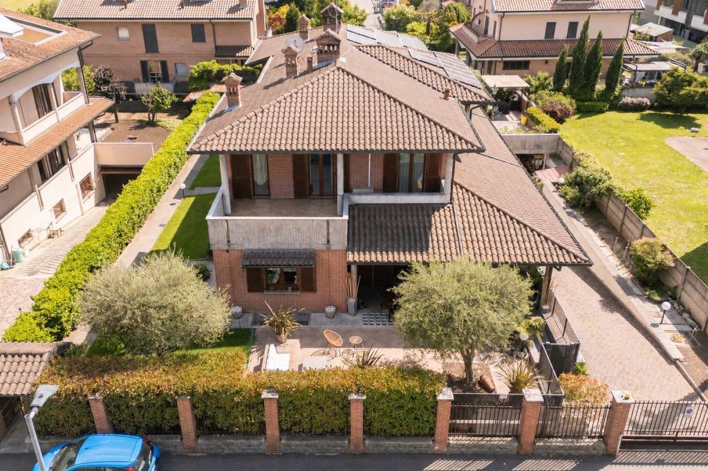 Villa a Brugherio, Lombardia, Italia 2 - 19066255