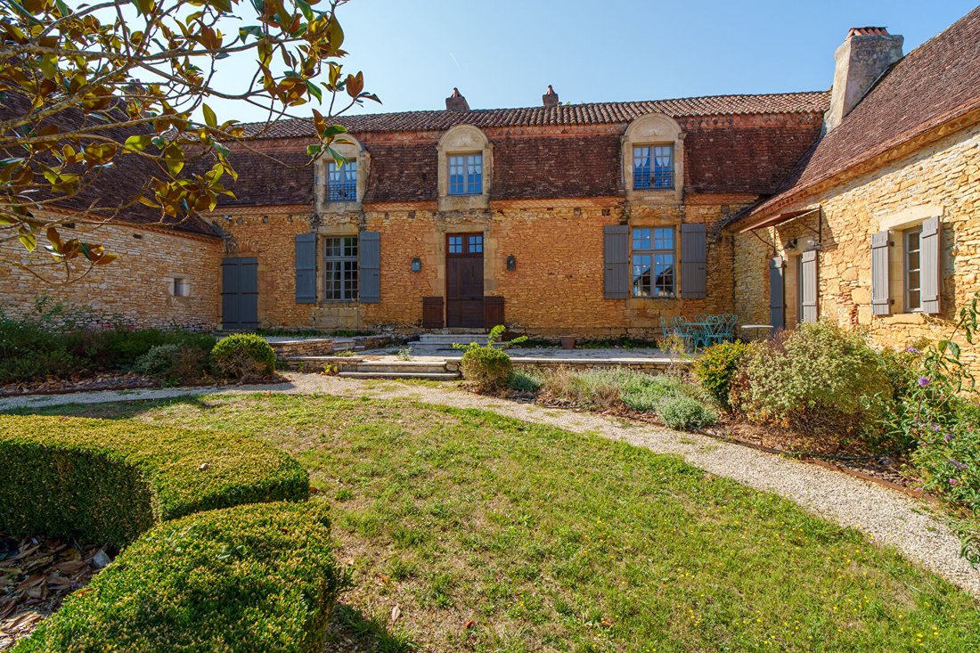 Villa en Excideuil, Nueva Aquitania, Francia 3 - 18517967