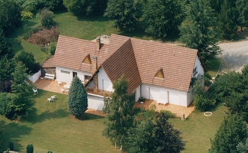 House in Mareil-sur-Mauldre, Ile-de-France, France 1