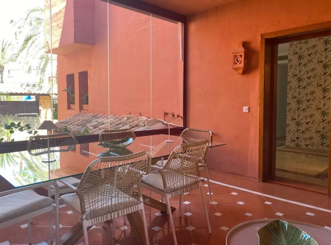 Wohnung in Elviria-Cabopino, Marbella, Spanien 4 - 19067165